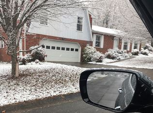 1217 Upland Ave, Greeneville, TN 37743