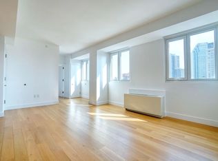 24-16 Queens Plz S #PENTHOUSE D, Long Island City, NY 11101