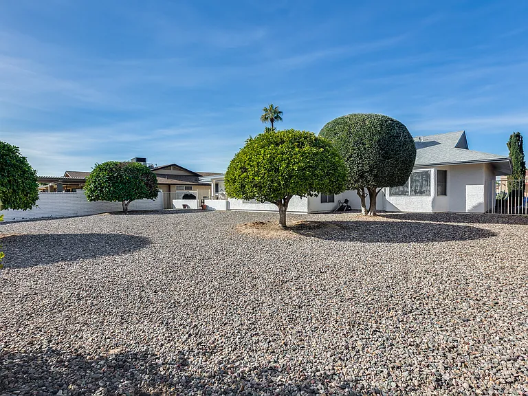 21423 N Palm Desert Dr — Photo 18