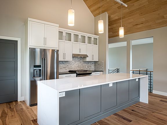 5th image of 3309 Snowflake Cir