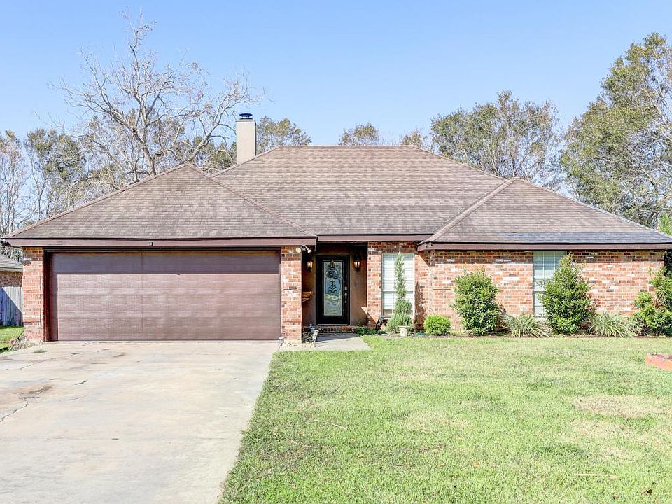1st image of 200 Olive Branch Dr