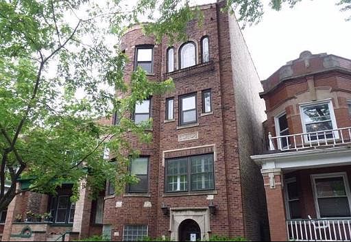1st image of 1445 W Thome Ave #1