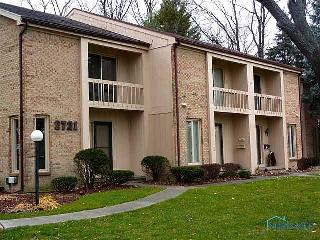 1st image of 2721 Westcastle Dr