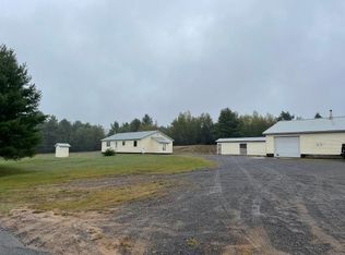 8 Vrooman Rd, Harrisville, NY 13648