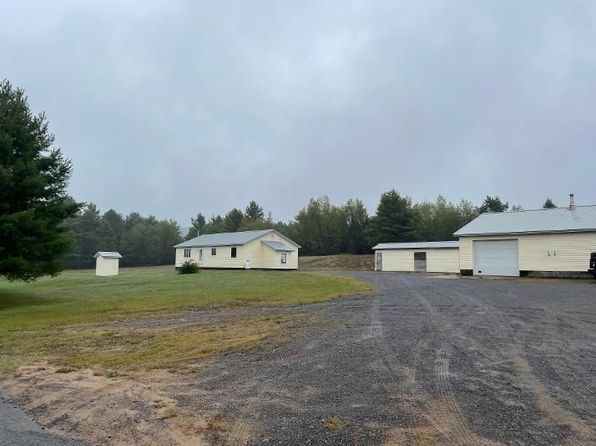 8 Vrooman Rd