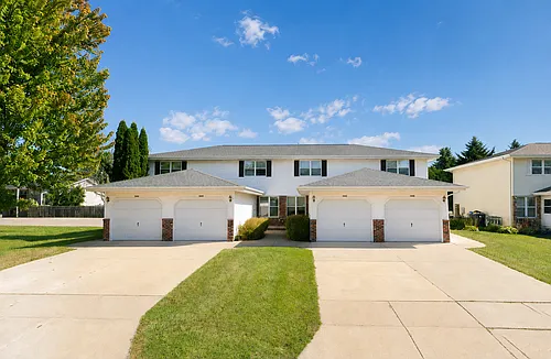 1328-1334 Honeysuckle Ln #1330 Photo 1