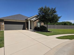 417 Kohls Crest Rd, La Porte, TX 77571