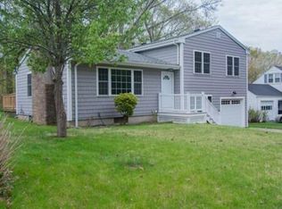 20 Macarthur St, Dartmouth, MA 02747