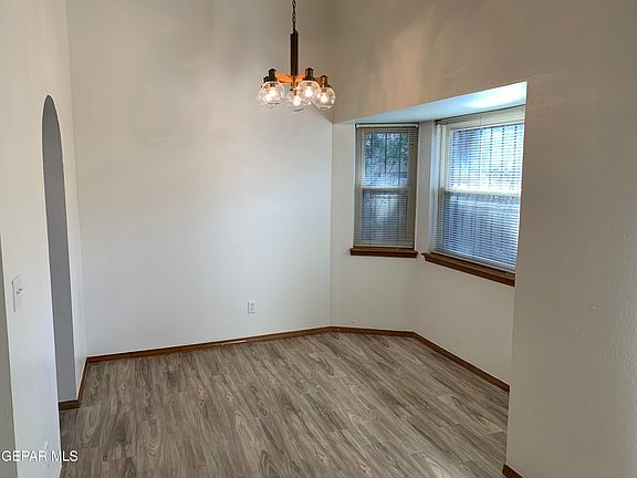 4th image of 100 Silver Shadow Dr #B