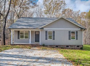 1526 Shepard St, Kannapolis, NC 28083