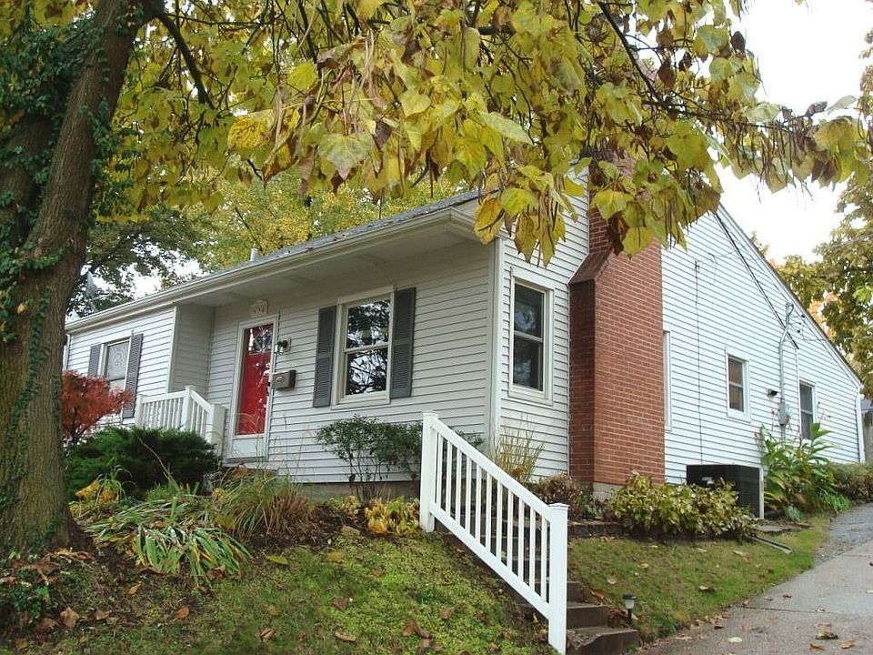 1st image of 634 E Adams Ave