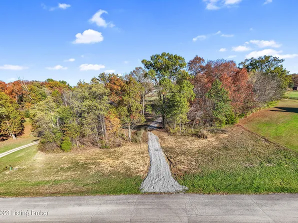58 Pin Oak Dr, Taylorsville, KY 40071