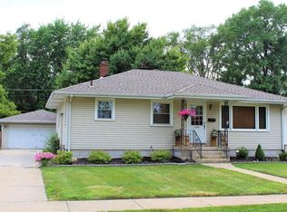 9008 O Day Dr, Highland, IN 46322
