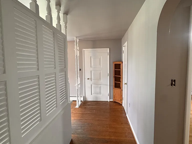 10033 Jonestown Rd — Photo 37