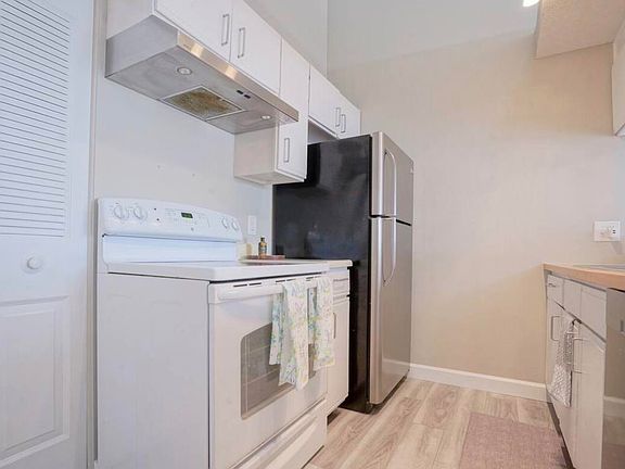 4th image of 1131 Loft Cv