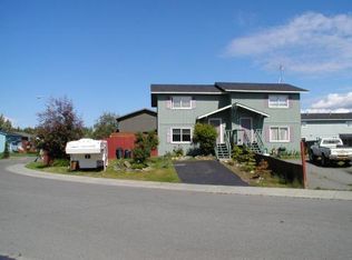 6221 Newt Dr, Anchorage, AK 99507