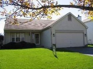 105 W Karen Ln, Round Lake Beach, IL