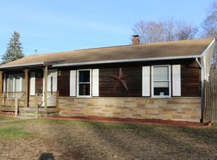 2 Coderre Dr, Bellingham, MA 02019