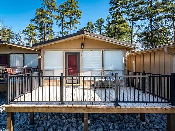 2nd image of 611 Lakeland Dr #27