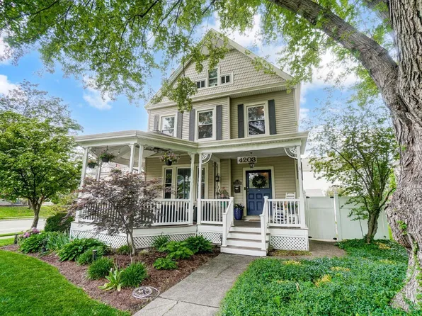 4203 Floral Ave, Cincinnati, OH 45212