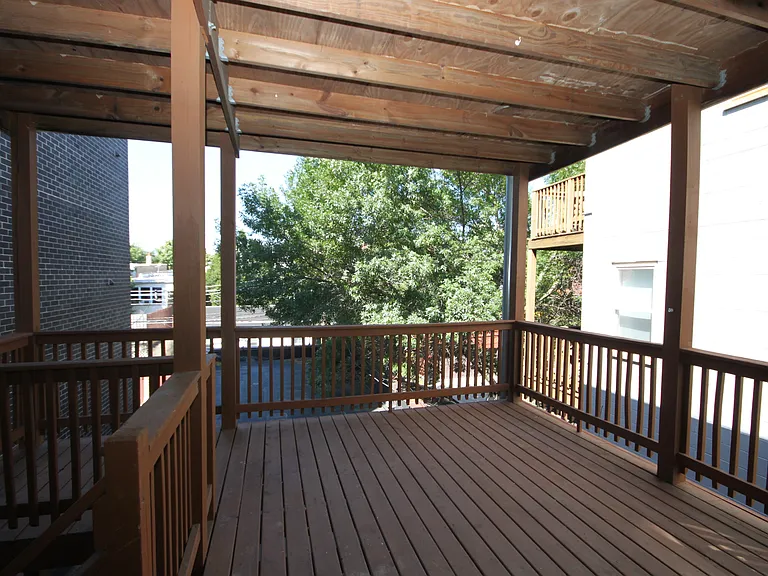 1336 W Belmont Ave #3 — Photo 9