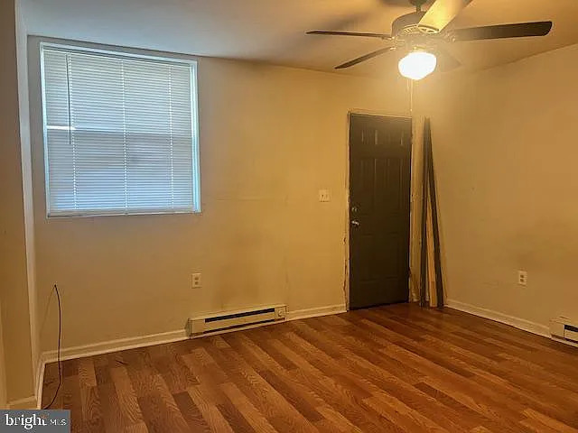149 E Franklin St — Photo 5