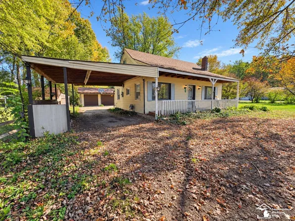 6440 Whiteford Rd, Ottawa Lake, MI 49267