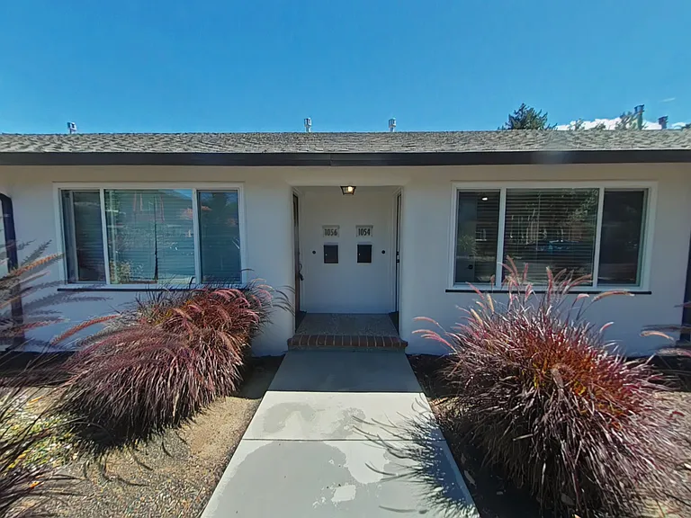 1054 Noel Dr — Photo 3