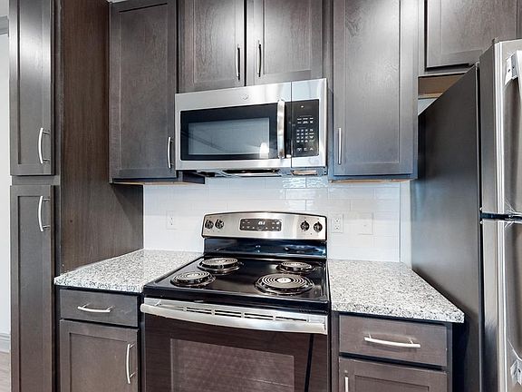 2nd image of 2100 Kilgore Pkwy #12304