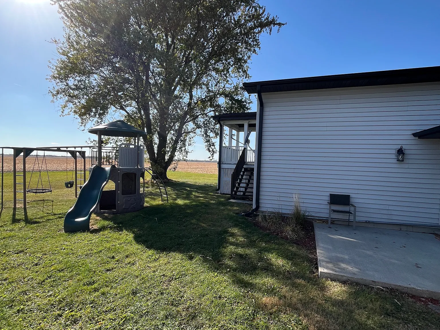2 bed, 1200 sqft, $1,650 — Photo 4