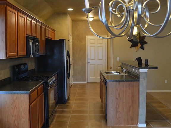 5th image of 20235 E 32nd St S