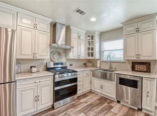 1261 Four Seasons Farm Dr, Kyle, TX 78640