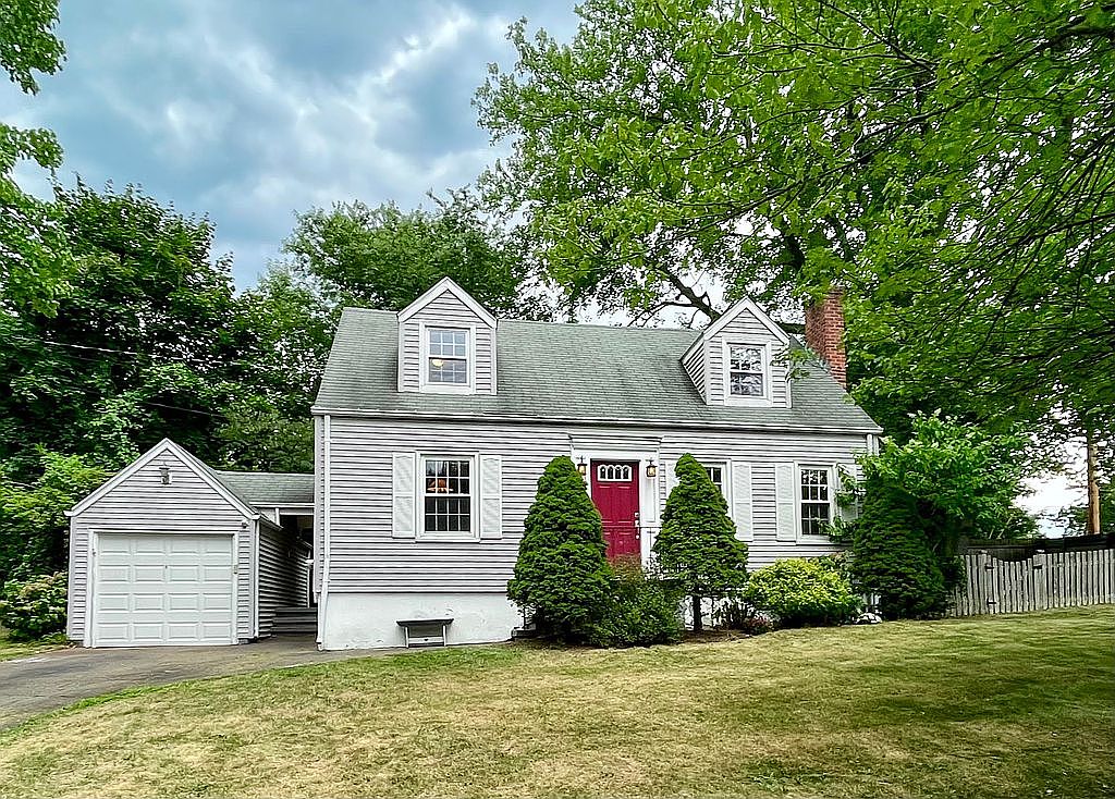 5 Dorrance Pl, Hamden, CT 06518 Zillow