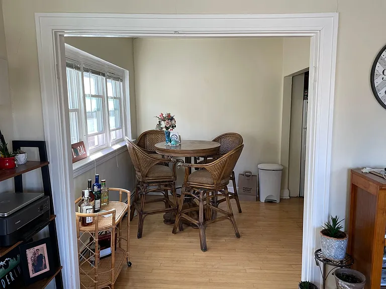1544 N Humboldt Ave — Photo 6