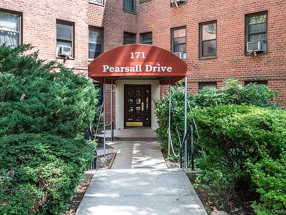 4th image of 171 Pearsall Drive #6E/6F