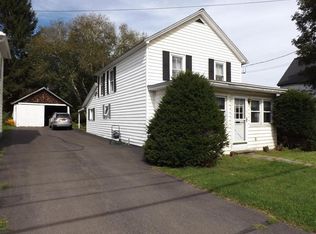 16 Country Club Rd, Oneonta, NY 13820