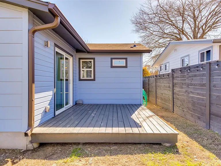 4702 Bandera Rd — Photo 12