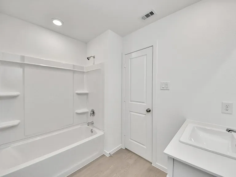 29643 Knollwood Bay Rd — Photo 26
