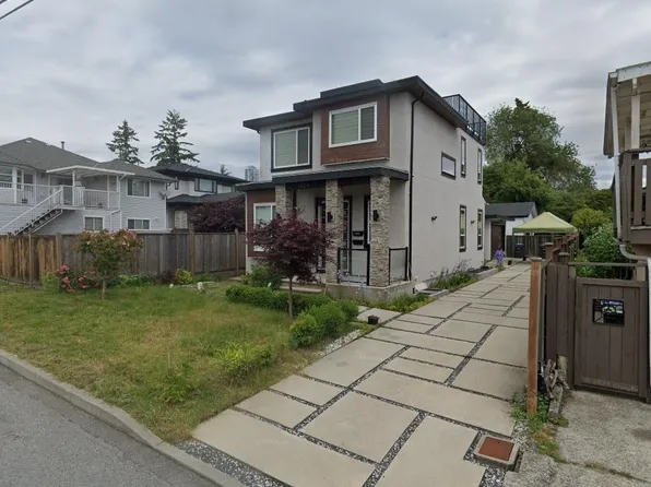 809 21st St, New Westminster, BC V3M 4Y1