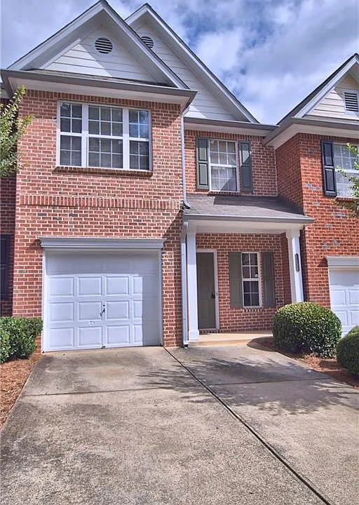 3833 Pleasant Oaks Dr