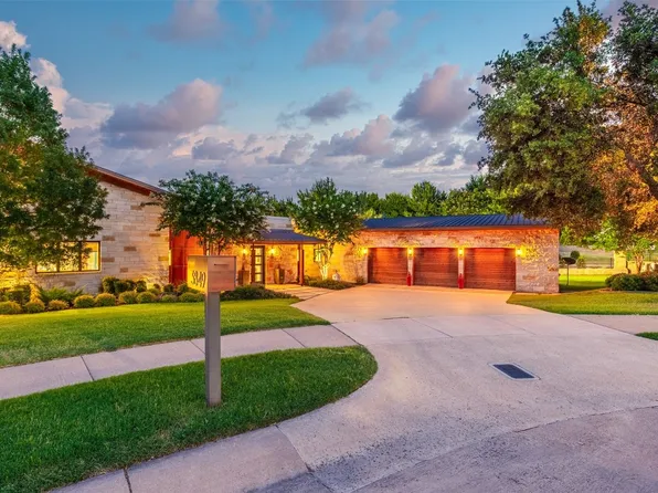 3849 Riverhills View Dr, Fort Worth, TX 76109