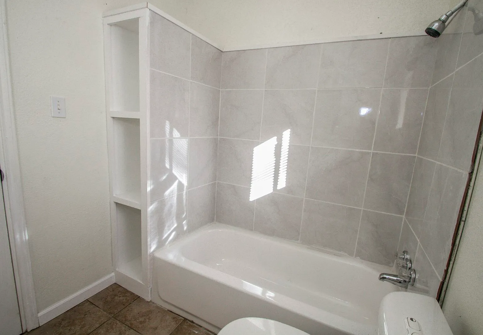 924 Saint James Street, Unit 1 — Photo 3