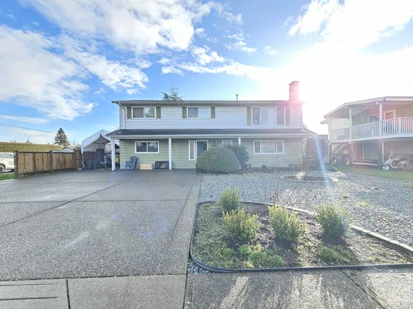 5574 49th Ave, Delta, BC V4K 3N8