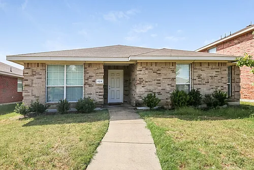 829 Clear Creek Dr Photo 1