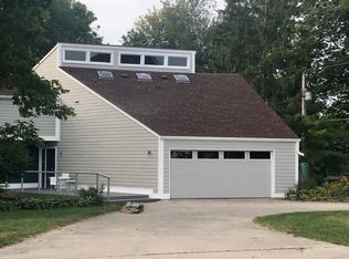 266 Mill Farm Rd, Noblesville, IN 46062