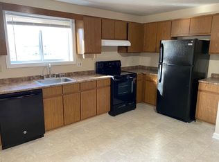 41 Denmark St APT 7, Worcester, MA 01605