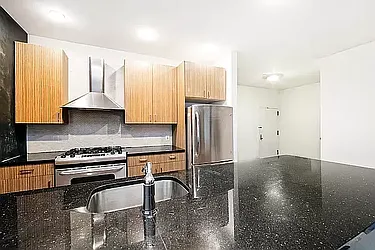 Rented by R New York