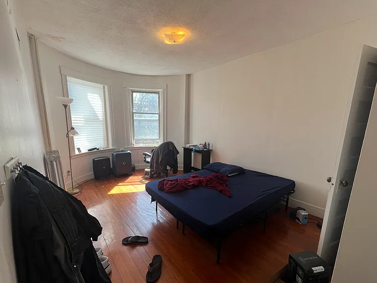1905 Beacon St #2F — Photo 6