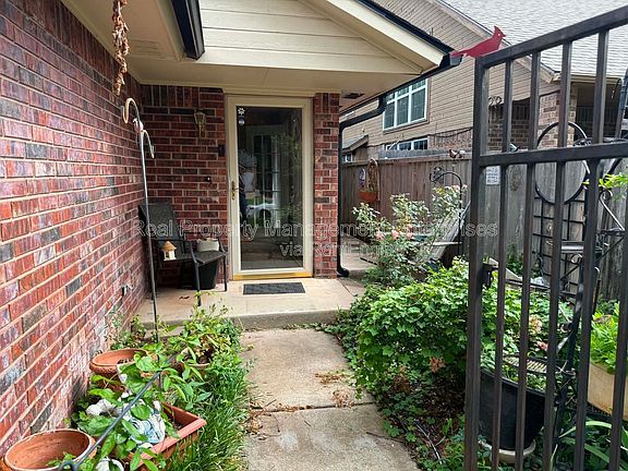 4th image of 4101 Heritage Place Dr