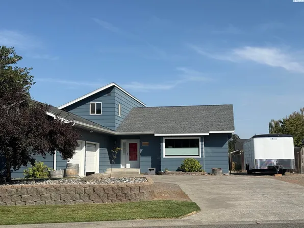 3611 S Benton Pl, Kennewick, WA 99337